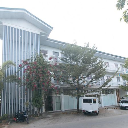 Reddoorz At Fat J Apartelle Mactan Cebu Eksteriør bilde